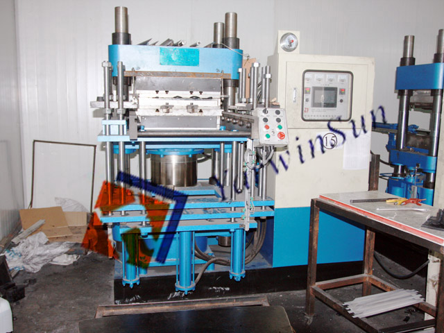 Clean Vulcanizing Workshop